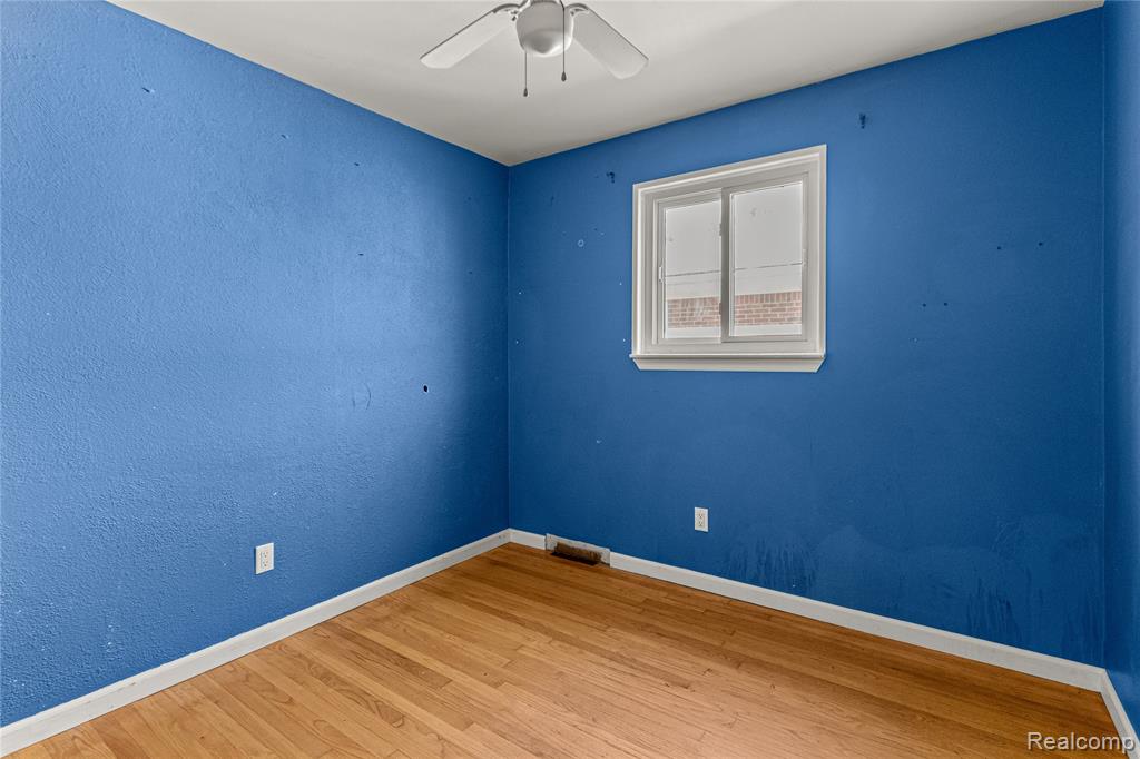 4459 McKinley Street, Dearborn Heights, MI 48125 — Photo 12