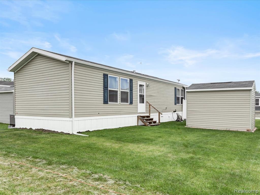 265 Westbrook Court, Port Huron, MI 48060 — Photo 19