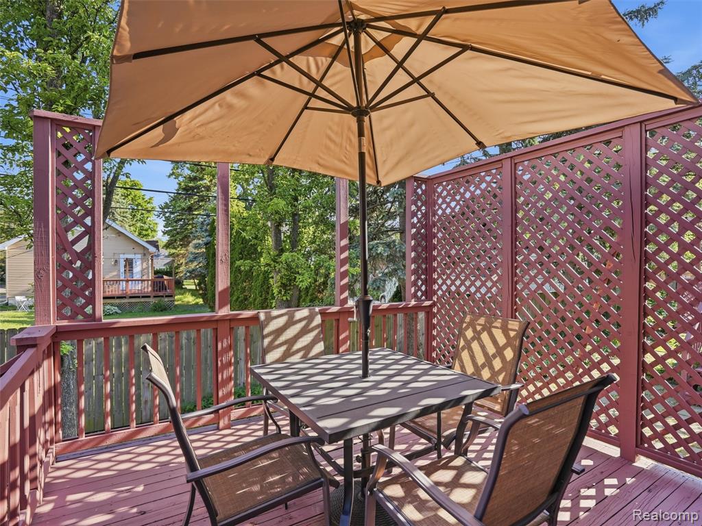 426 Oak Run Court, Royal Oak, MI 48073 — Photo 28