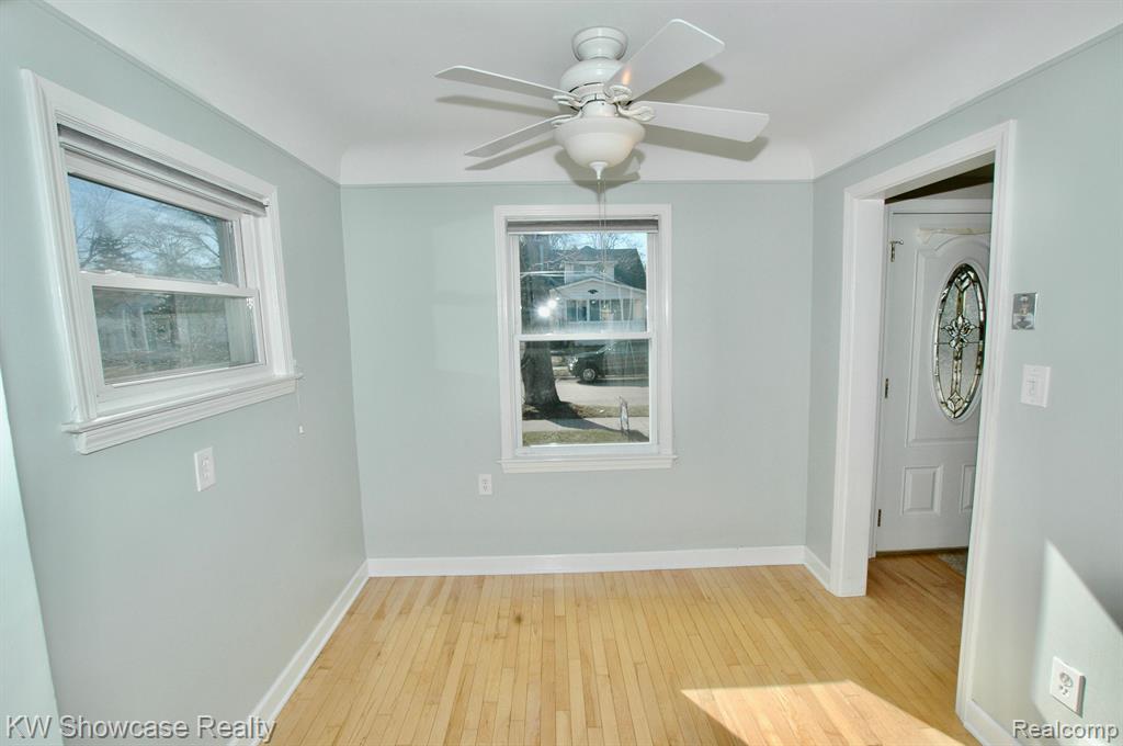 611 MARLIN Avenue, Royal Oak, MI 48067 — Photo 5