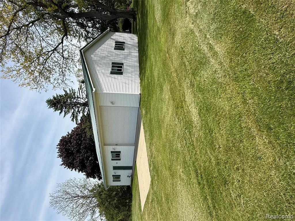 779 Winn Lake Road, Lapeer, MI 48446 — Photo 5