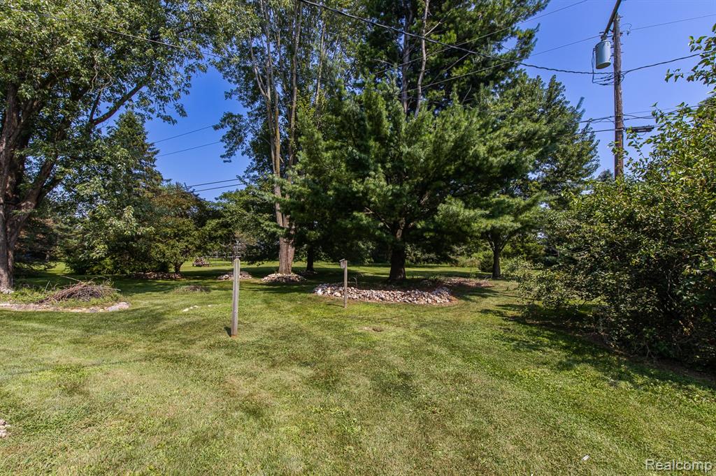 74600 Nordman Court, Bruce, MI 48065 — Photo 12