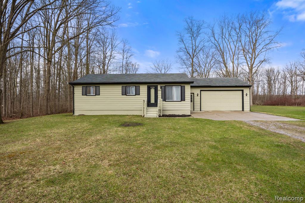 63325 Place Road, Lenox, MI 48050 — Photo 27