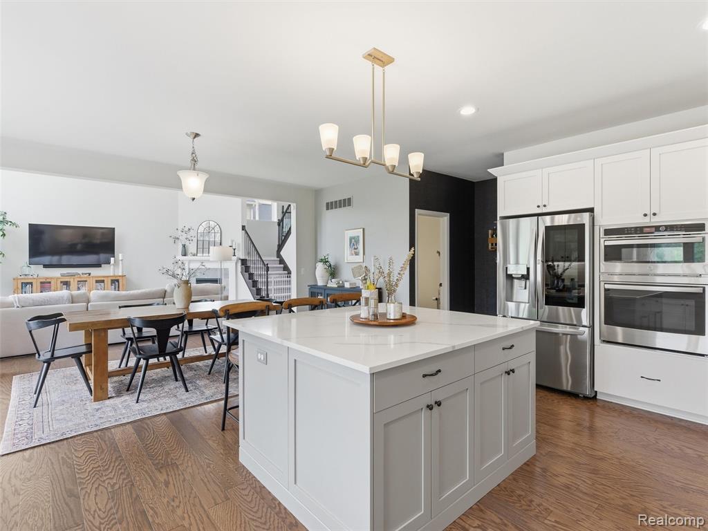 1551 Garrett Drive, Troy, MI 48085 — Photo 13