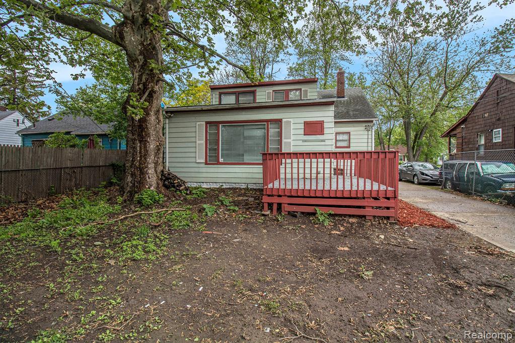 570 E KENNETT Road, Pontiac, MI 48340 — Photo 27