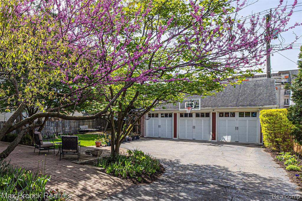 916 Knox Street, Birmingham, MI 48009 — Photo 34