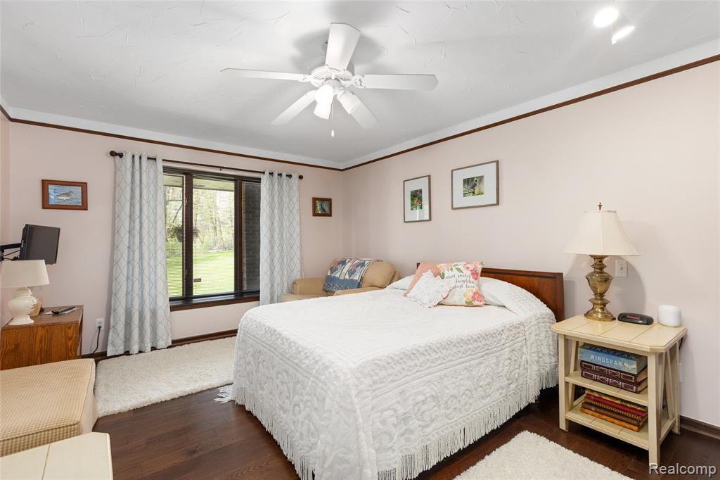 9730 Gibbs Road, Clarkston, MI 48348 — Photo 18