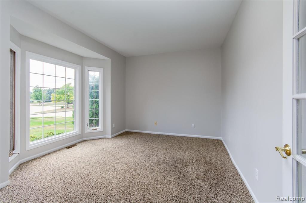 51334 W HILLS Drive, Plymouth, MI 48170 — Photo 8