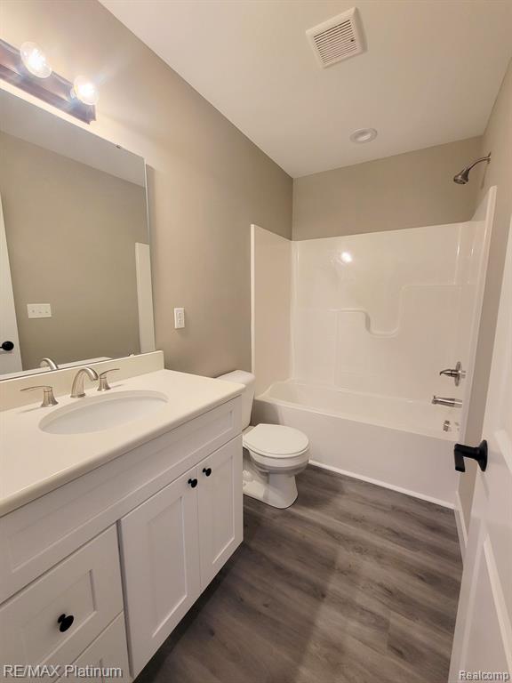 7460 SKYLAR Court, Swartz Creek, MI 48473 — Photo 20