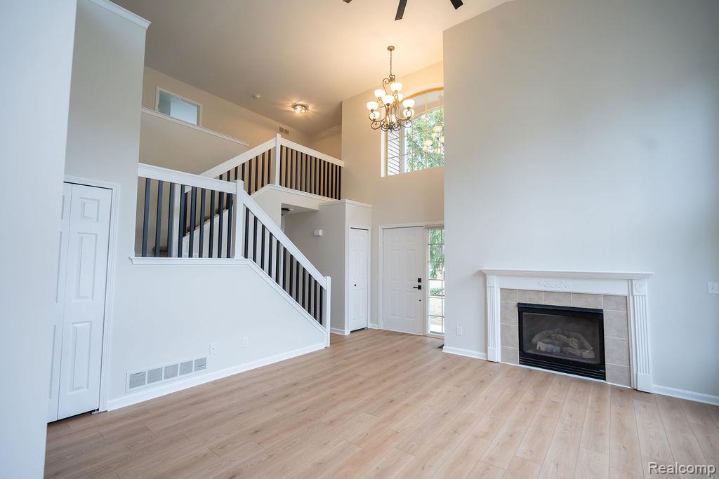 23869 McCort Drive, Flat Rock, MI 48134 — Photo 10