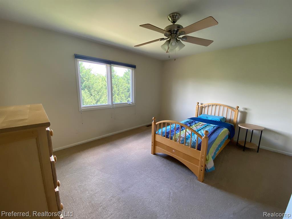 8360 OPAL Drive, Westland, MI — Photo 23