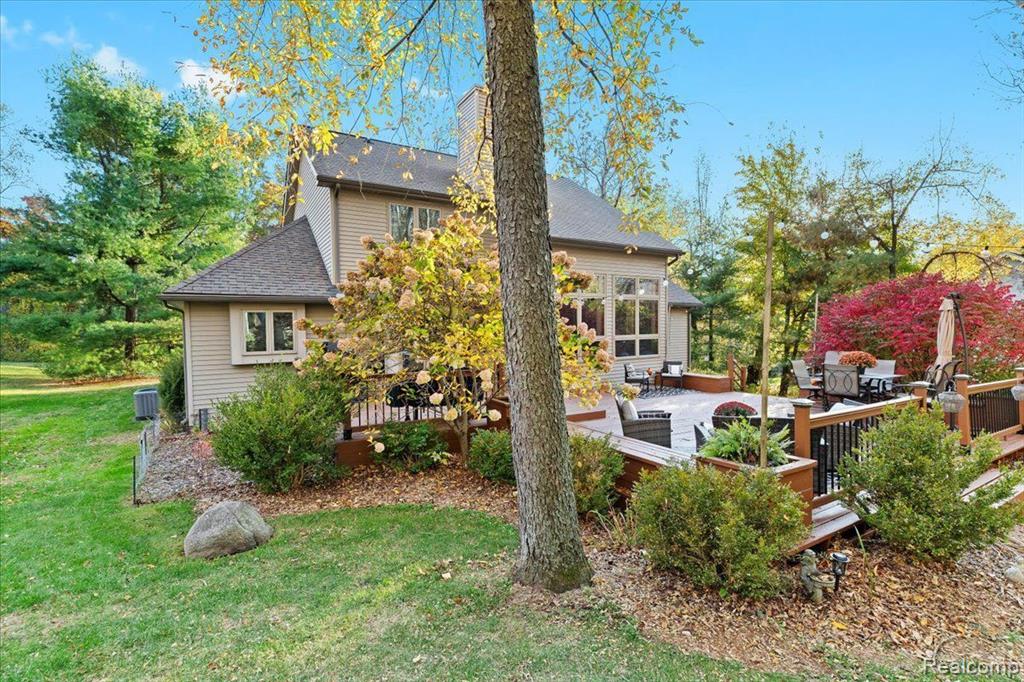 7227 COWELL Road, Brighton, MI 48116 — Photo 38