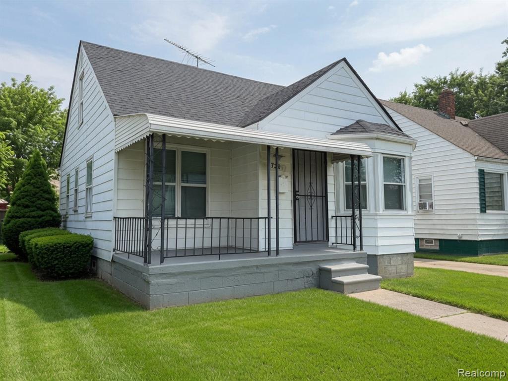 7286 FAUST Avenue, Detroit, MI 48228 — front exterior