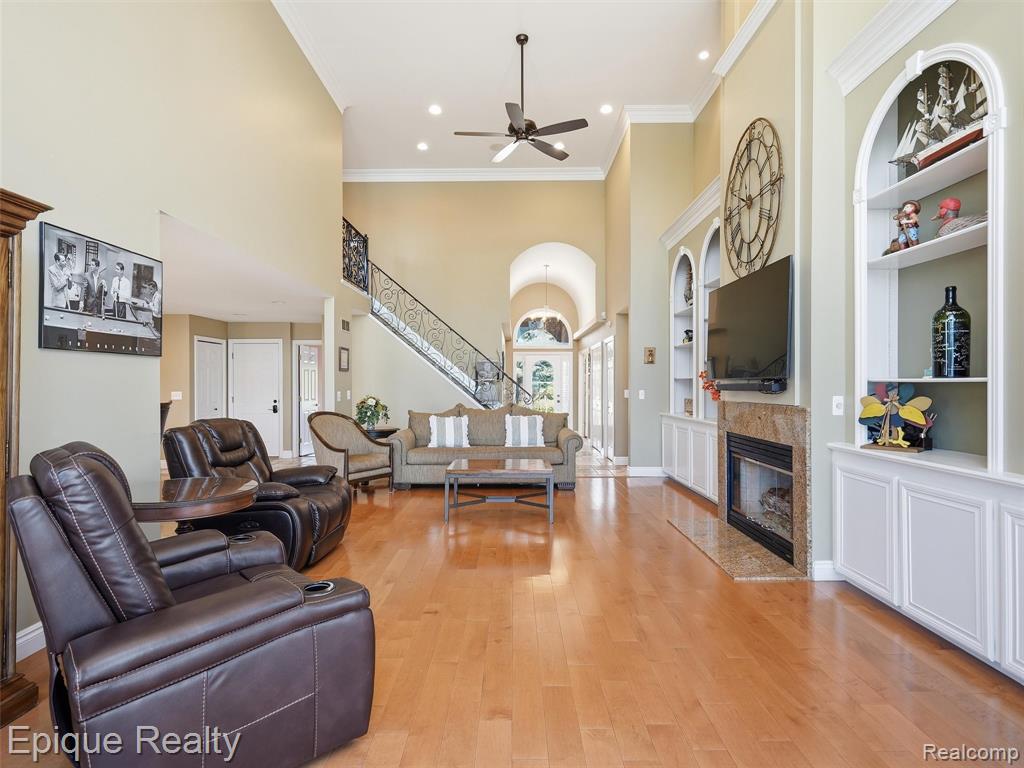 33124 N River Road, Harrison Township, MI — Photo 14