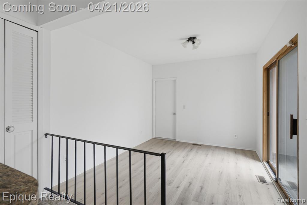 5205 Potomac Run N, West Bloomfield, MI — Photo 14
