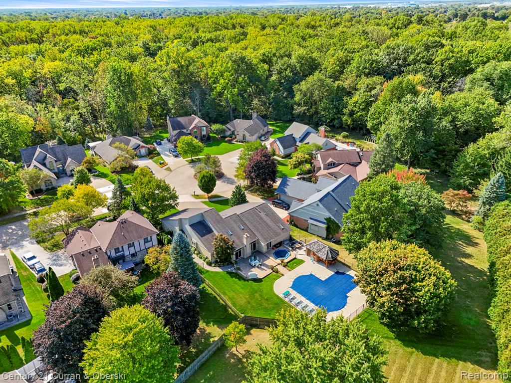 42049 Farm Lane Court, Sterling Heights, MI 48313 — Photo 65