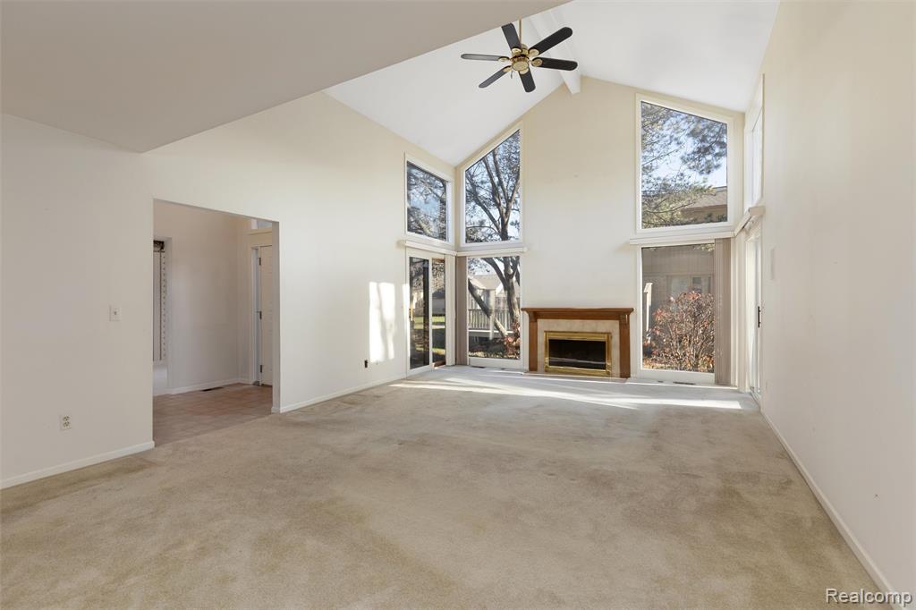 43151 W Kirkwood Drive, Clinton Twp, MI 48038 — Photo 2