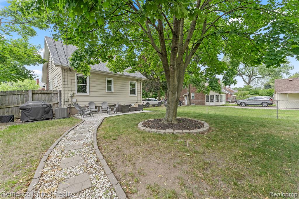 535 S Edison Avenue, Royal Oak, MI 48067 — Photo 26