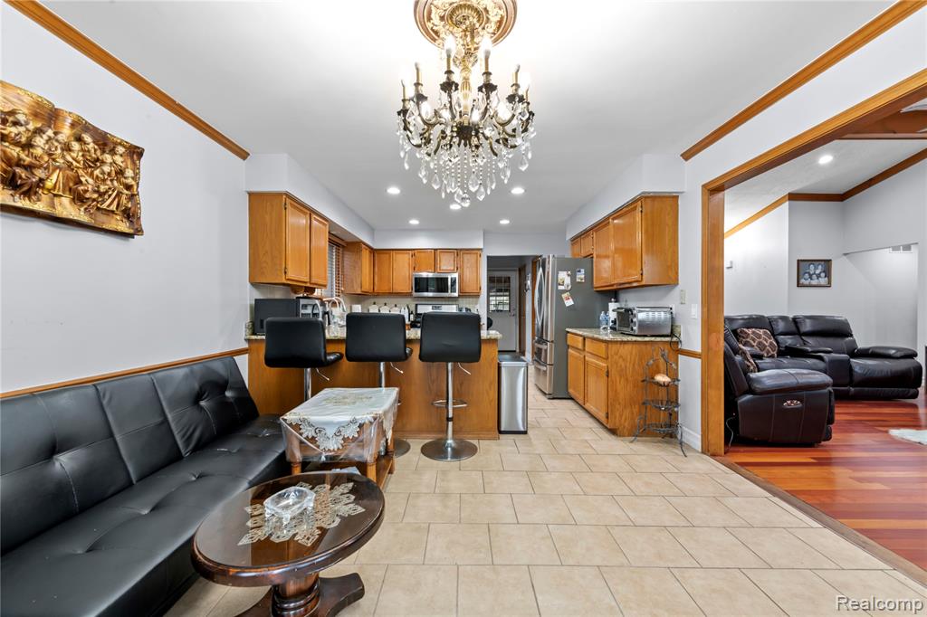46902 Amberwood Drive, Shelby Twp, MI 48317 — Photo 11