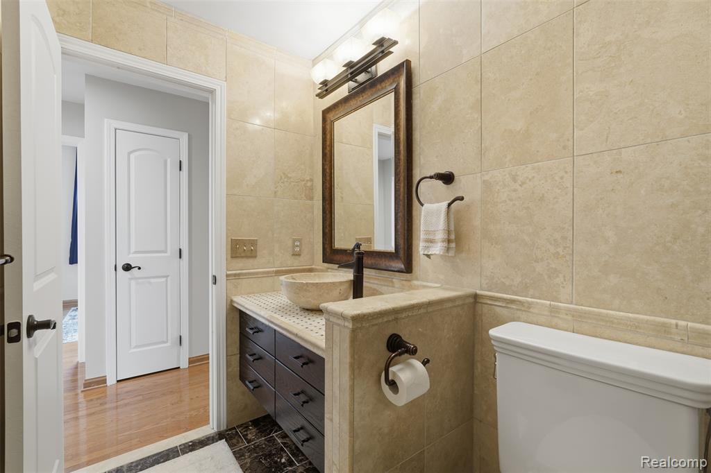 7288 Foxgate Drive, Brighton, MI 48116 — Photo 28