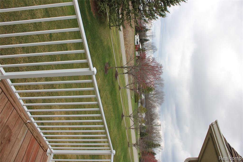 52133 Naugatuck Drive, 25, Macomb, MI 48042 — Photo 21