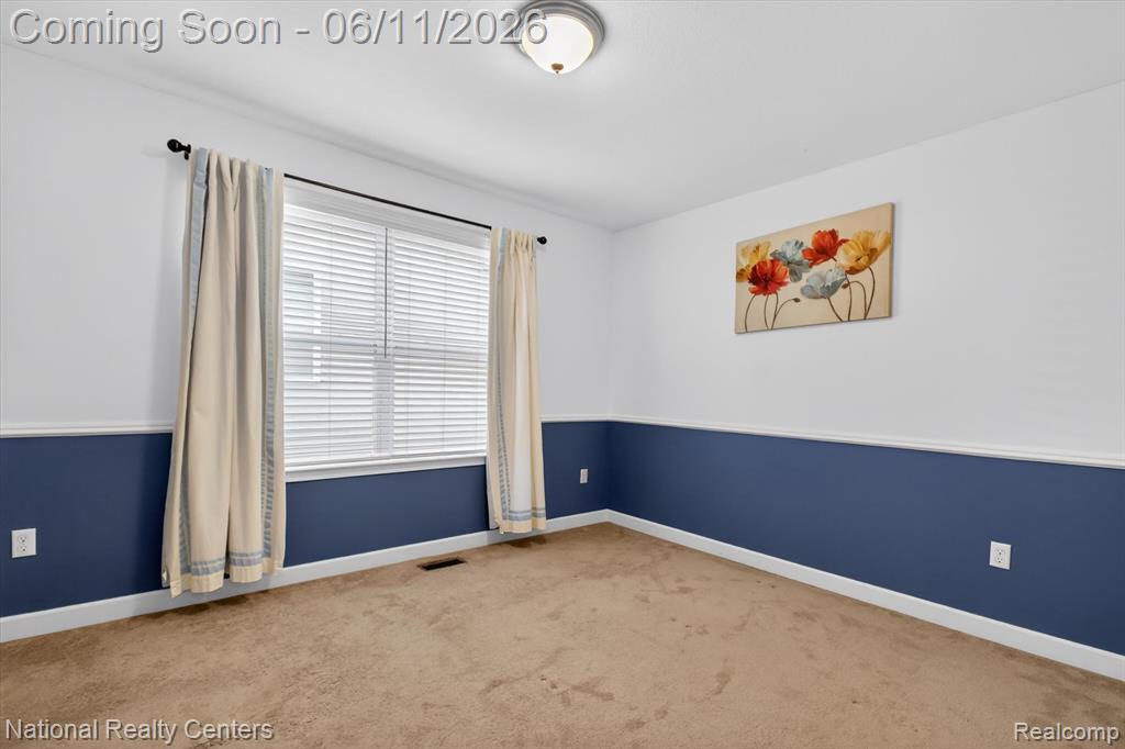 27412 Victoria Road, Novi, MI — Photo 34