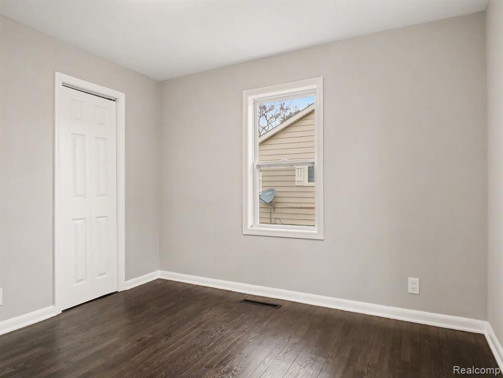 259 N Genesee Street, Montrose, MI 48457 — Photo 18