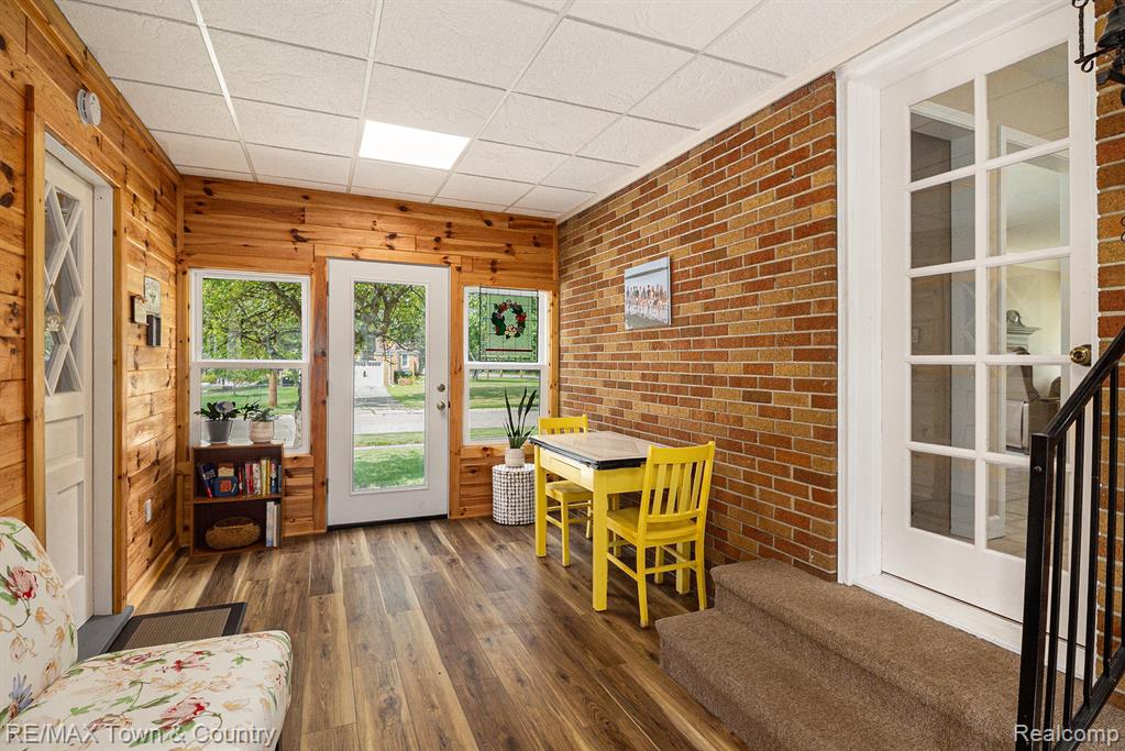 407 N McKinley Road, Flushing, MI 48433 — Photo 11
