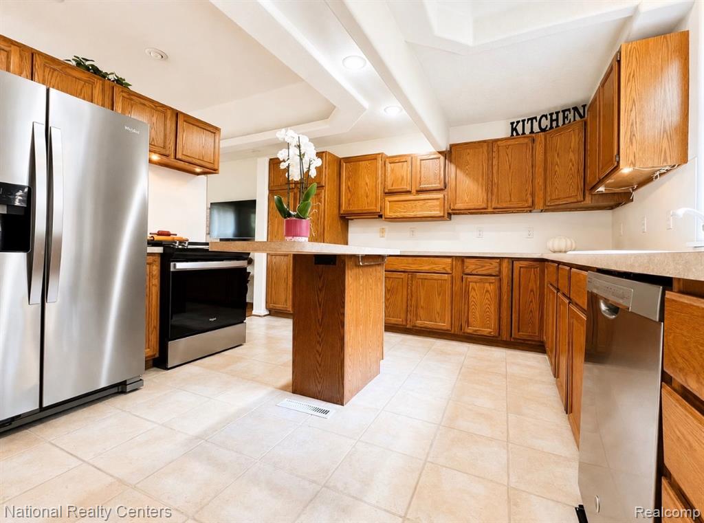 3137 Dean Road, Lambertville, MI 48144 — Photo 10