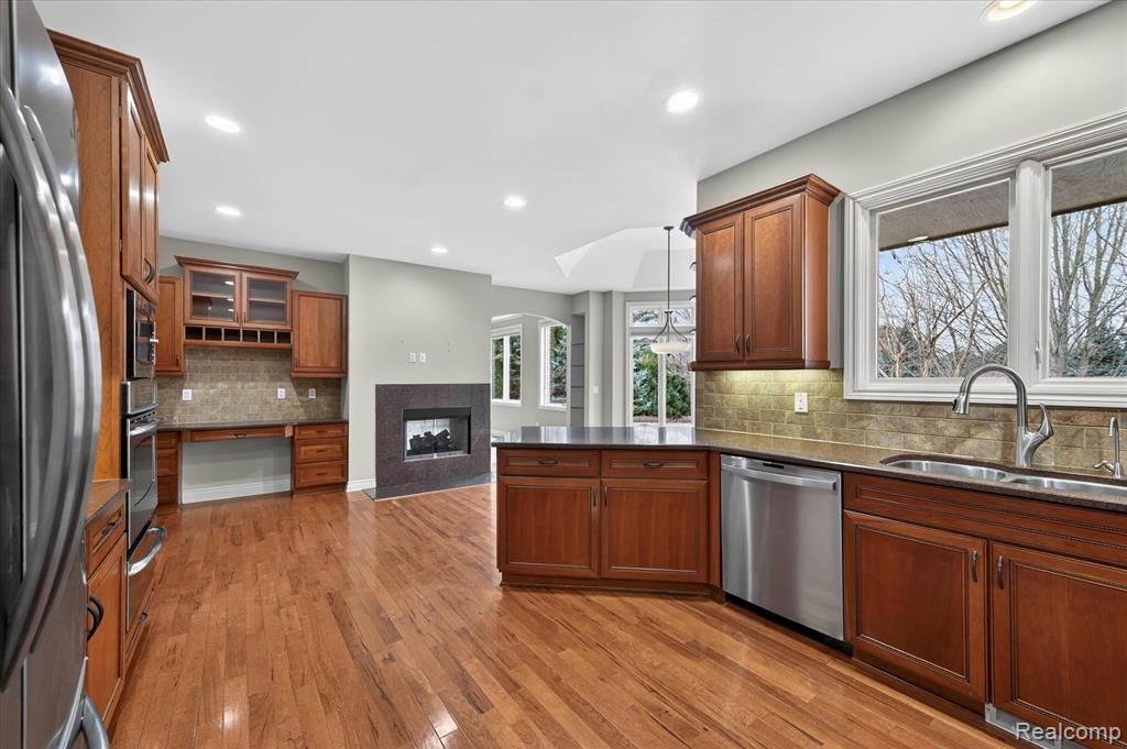 57165 Willow Ridge Boulevard, Washington, MI — Photo 23