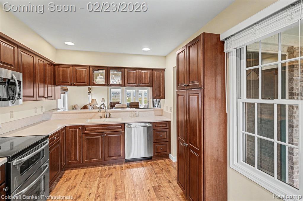 625 Rolling Hills Lane, Lapeer, MI 48446 — Photo 8