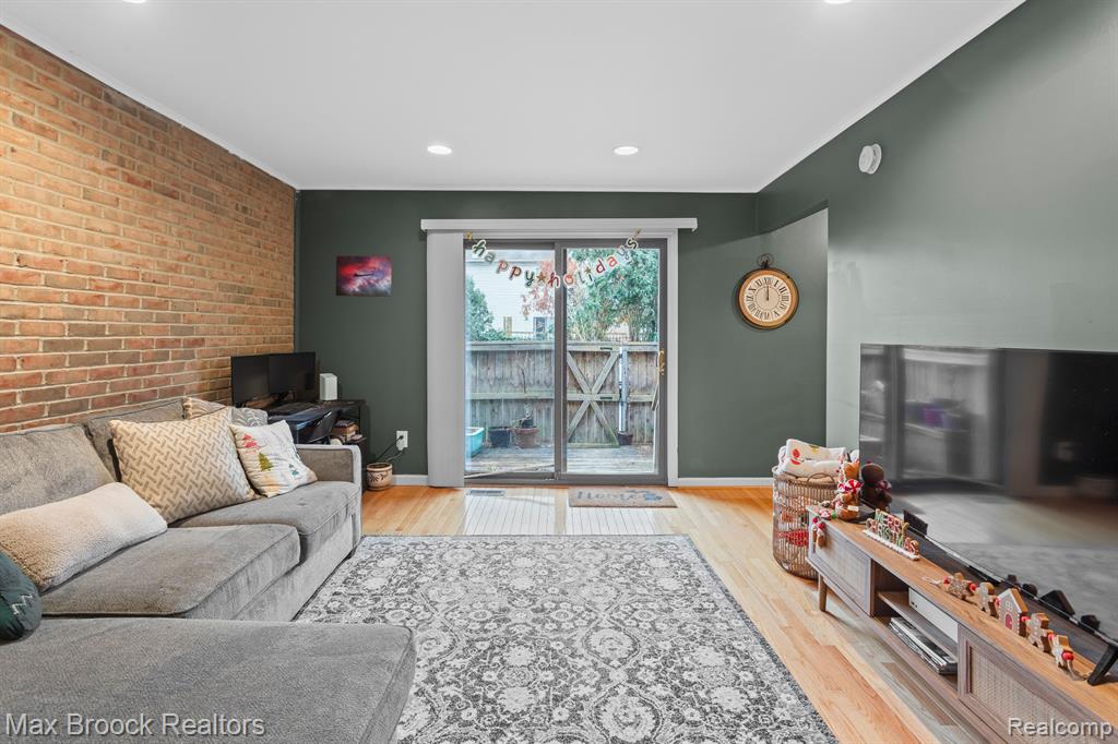 5005 CROOKS Road, 34, Royal Oak, MI 48073 — Photo 5