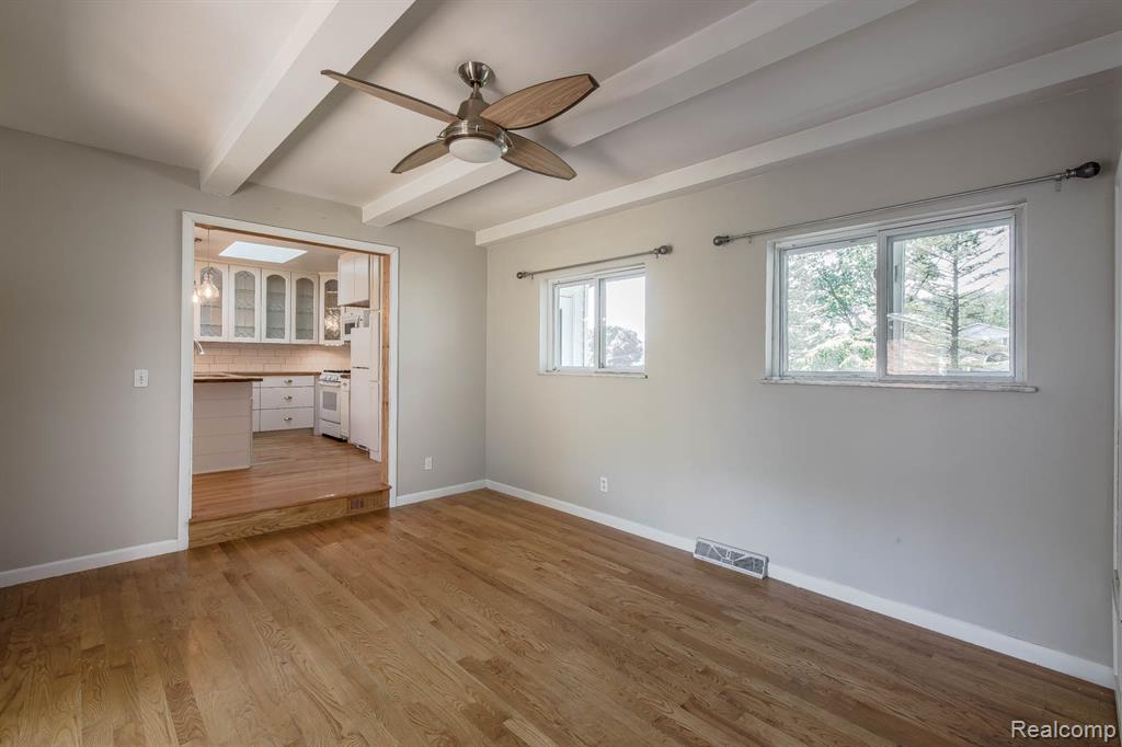 7709 Shelley Drive, Clarkston, MI 48348 — Photo 37