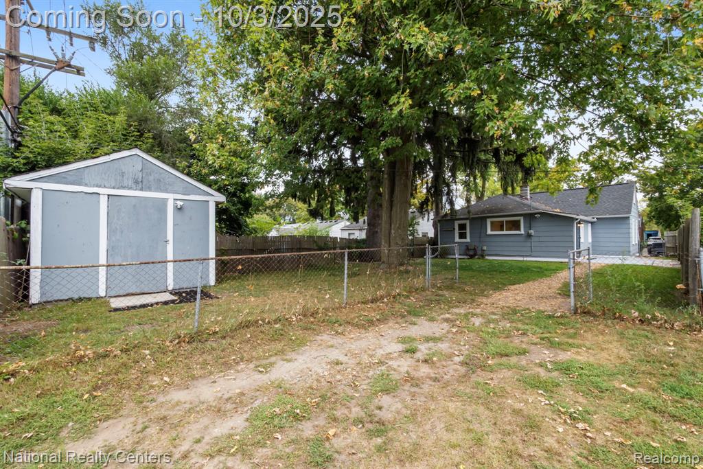 78 E Sheffield Avenue, Pontiac, MI 48340 — Photo 8