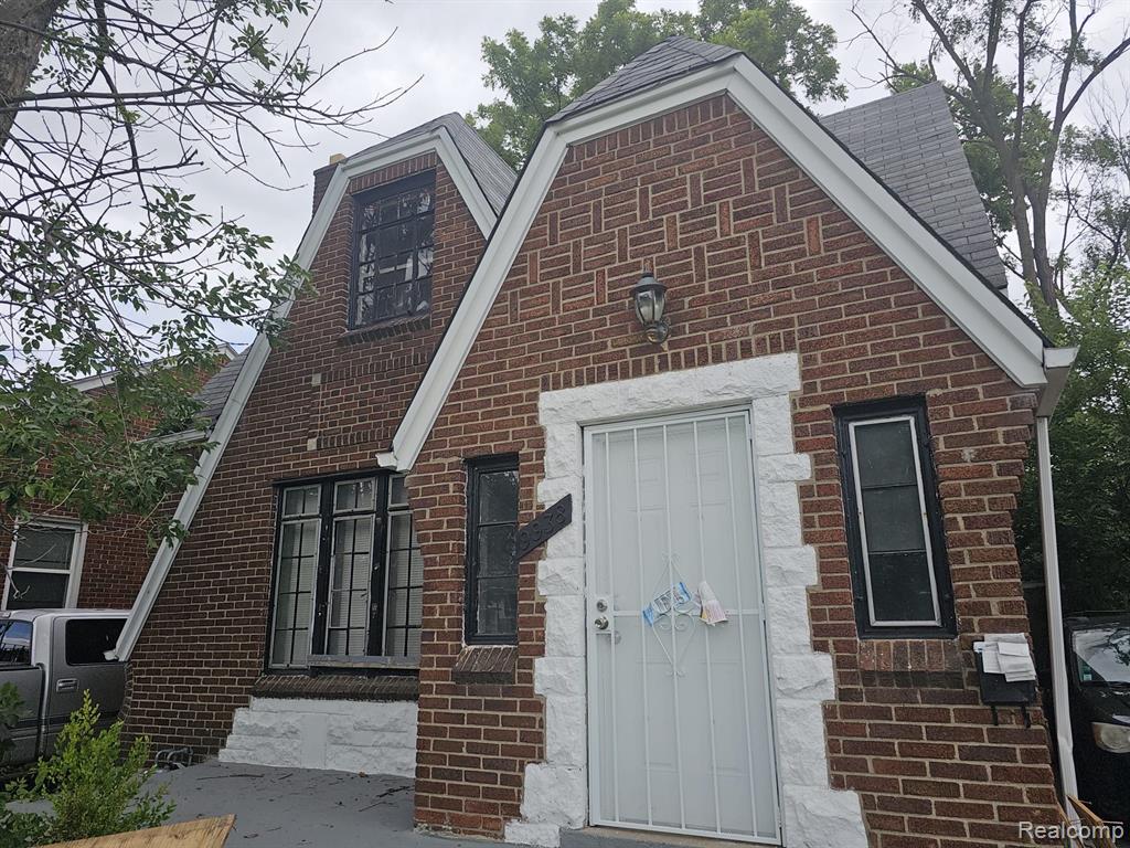 9938 WHITCOMB Street, Detroit, MI 48227 — front exterior