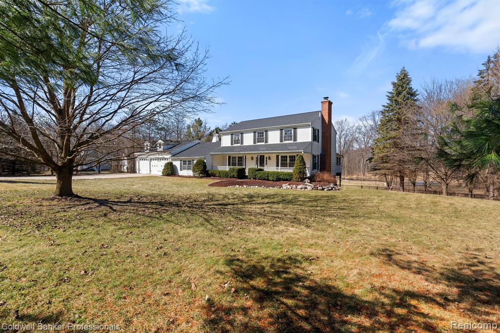 6253 7 MILE Road, South Lyon, MI 48178 — Photo 4