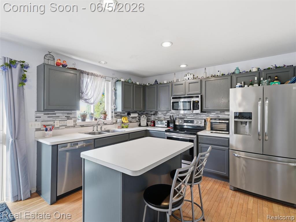 7794 Paint Creek Drive, Ypsilanti, MI 48197 — Photo 13