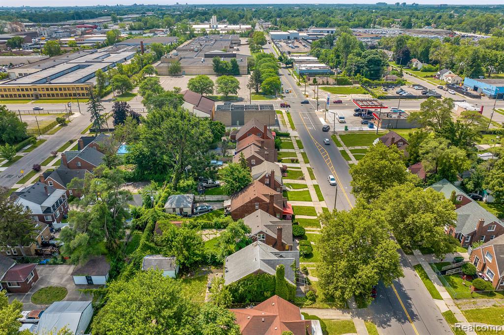 9566 HUBBELL Street, Detroit, MI 48227 — Photo 29