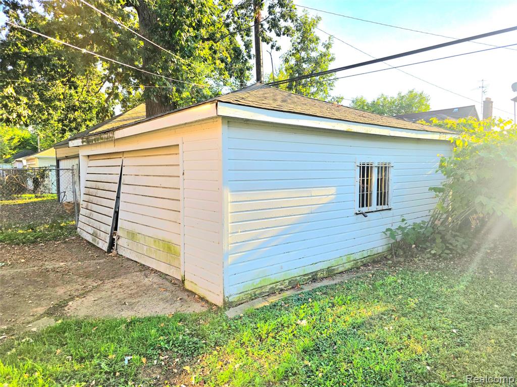 4635 Courville Street, Detroit, MI 48224 — Photo 24