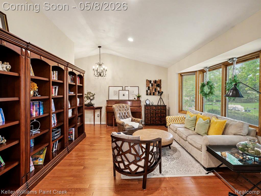 1949 Canary Court, Troy, MI 48084 — Photo 6