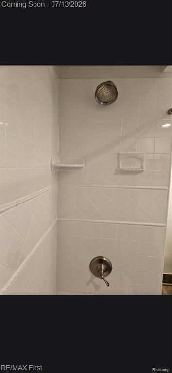 27771 Lorenz Street, Madison Heights, MI 48071 — Photo 2