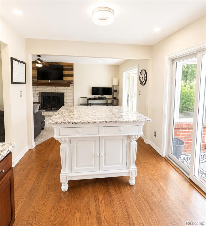 9739 Waterway Drive N, Grosse Ile, MI 48138 — Photo 7