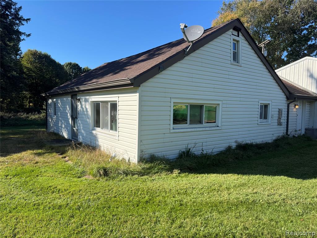 3762 Pratt Road, Metamora, MI 48455 — Photo 2