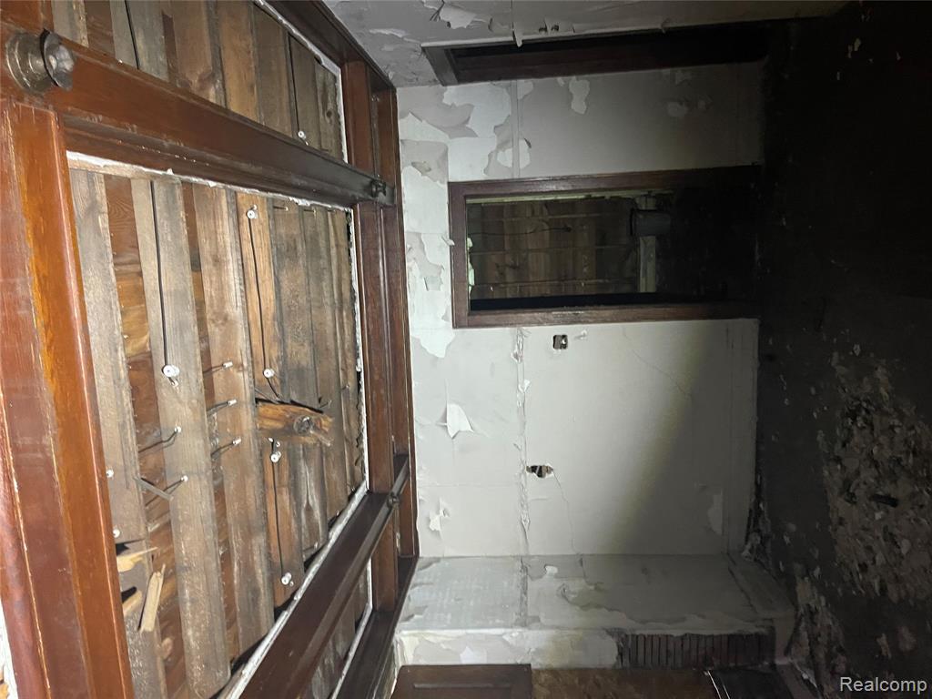 4160 Crane Street, Detroit, MI 48214 — Photo 23