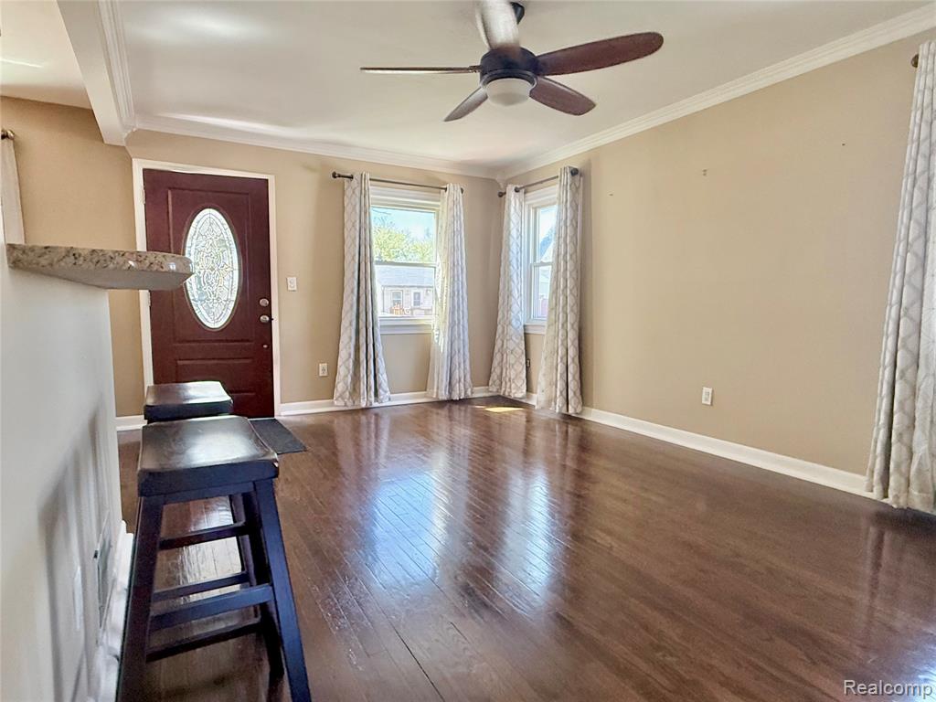 252 W Rutgers Avenue, Pontiac, MI 48340 — Photo 8