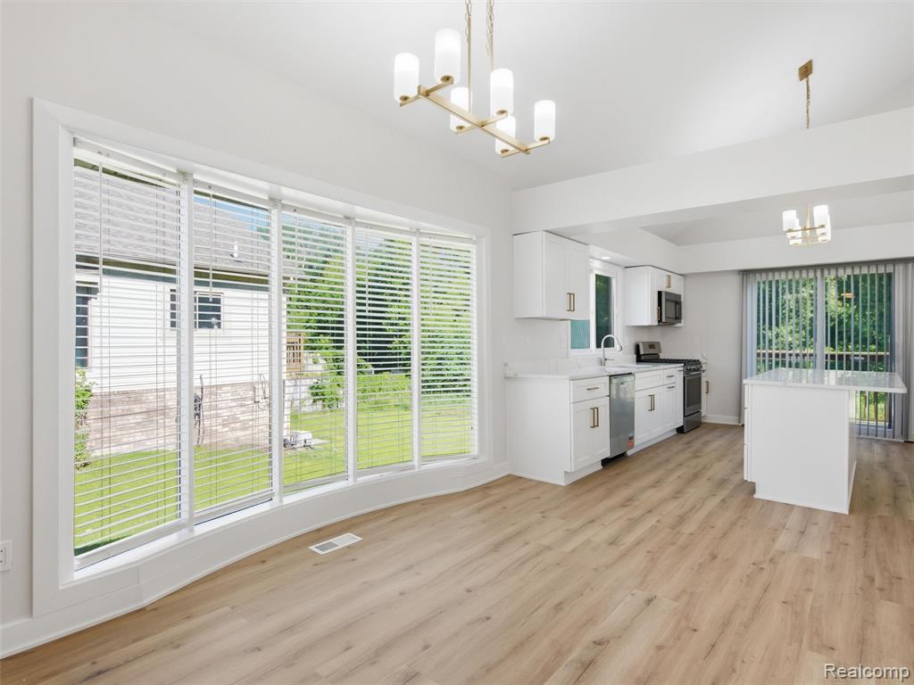 8365 22 Mile Road, Utica, MI 48317 — Photo 11