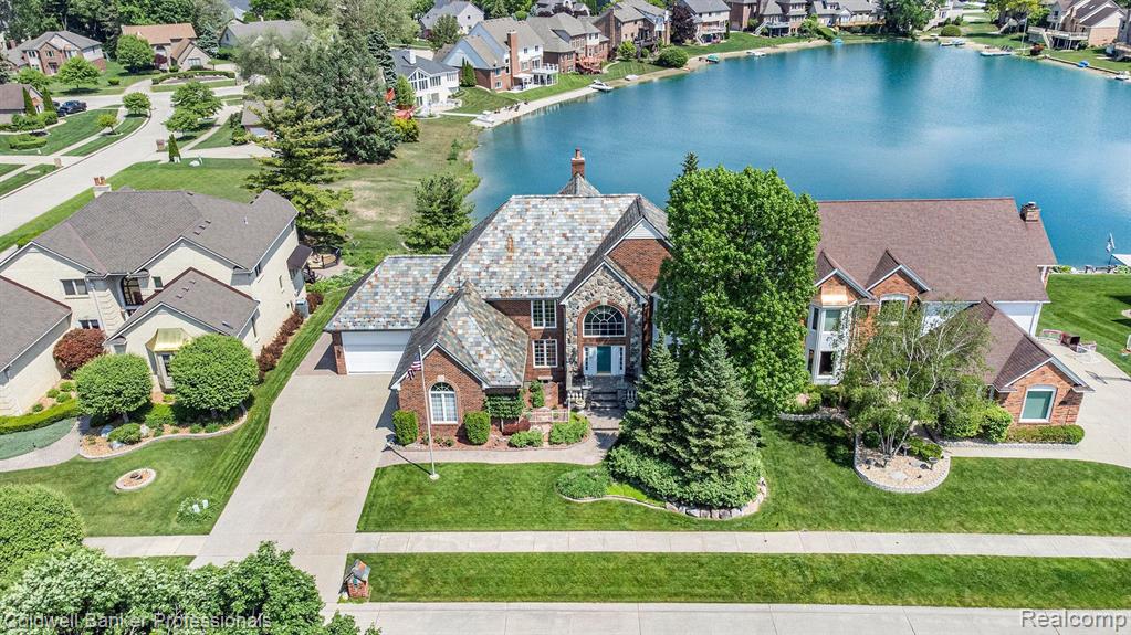 49148 Driftwood Dr, Shelby Twp, MI 48317 — Photo 26