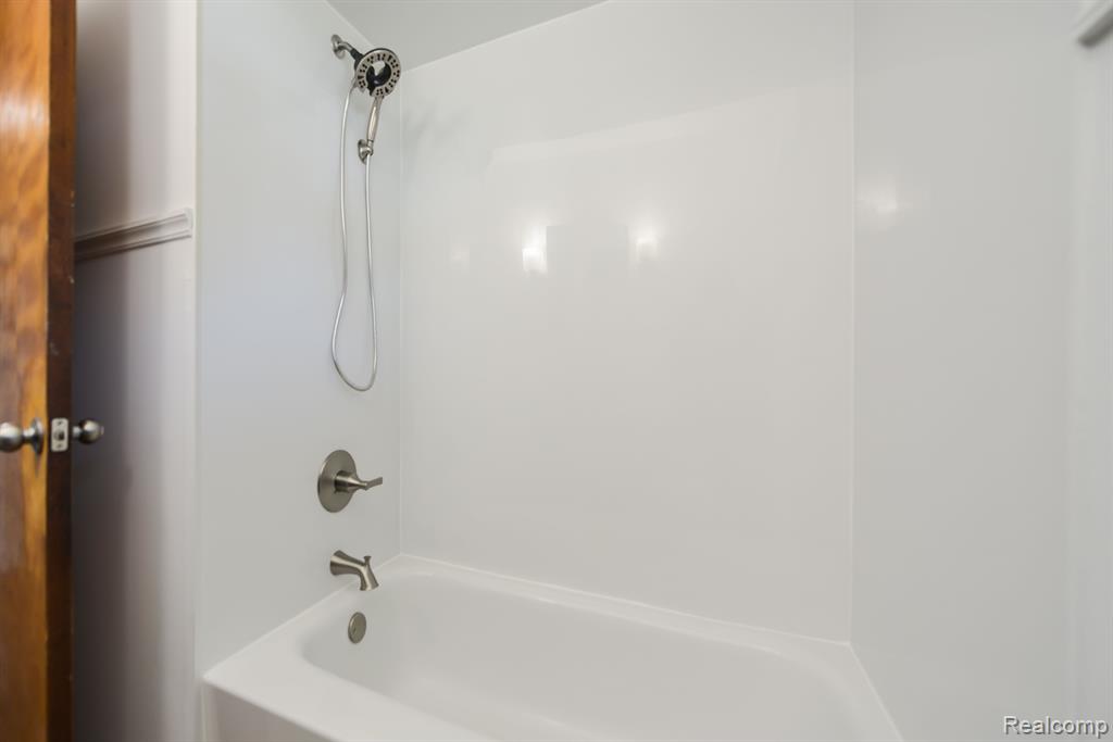 1565 JAY Avenue, Ypsilanti, MI 48198 — Photo 18