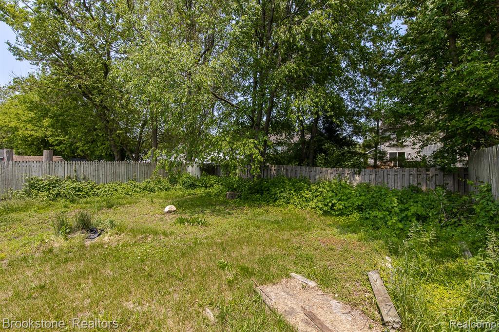 725 E Sherman Street, Holly, MI 48442 — Photo 40