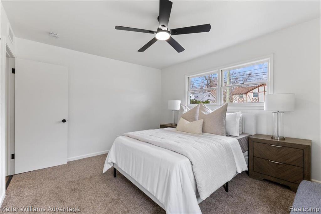 538 HENDRICKSON Boulevard, Clawson, MI — Photo 12